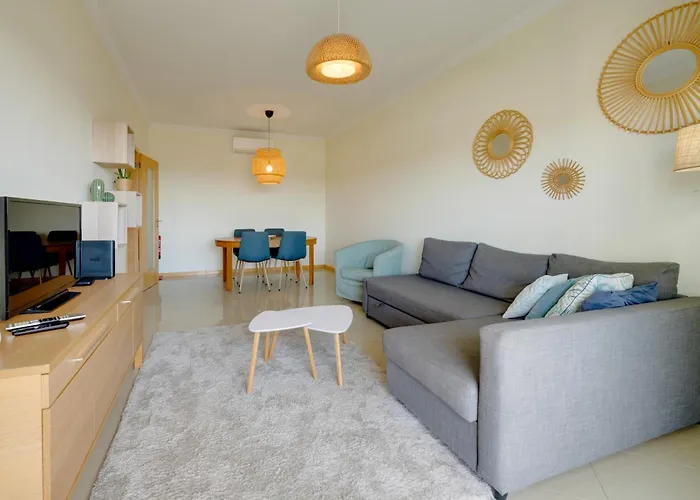 E Orada Sea View Historic Center Tennis Apartment *