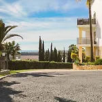 E Orada Sea View Historic Center Tennis شقة